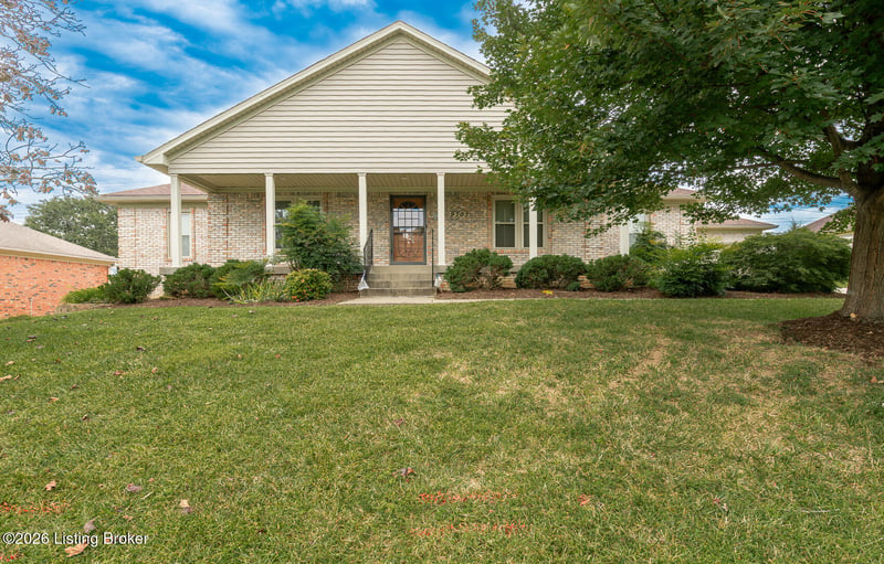 9505 Dabney Carr Dr, Jeffersontown, KY 40299
