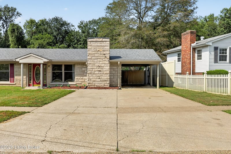 9510 Shoshone Way, Louisville, KY 40258