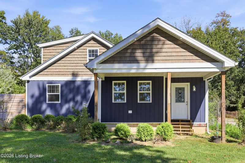9517 Keys Ferry Rd, Louisville, KY 40118