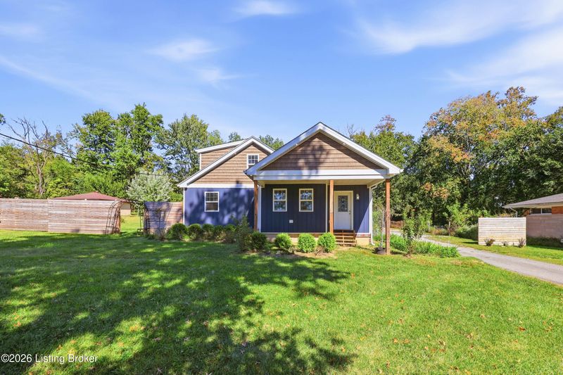 9517 Keys Ferry Rd, Louisville, KY 40118