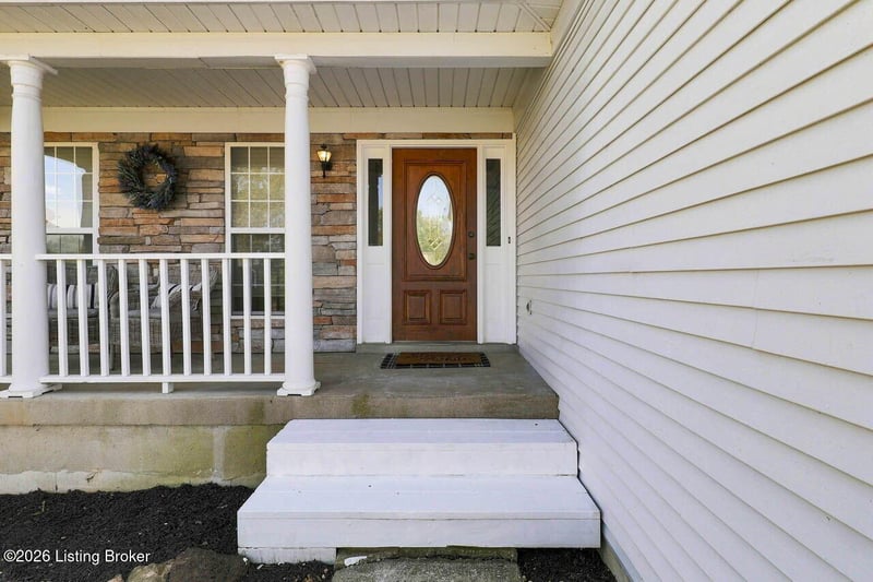 9534 Poplar Hill Dr, Crestwood, KY 40014