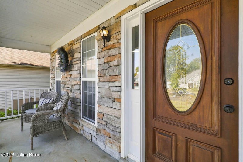 9534 Poplar Hill Dr, Crestwood, KY 40014