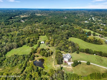 9550 Routt Rd, Jeffersontown, KY 40299