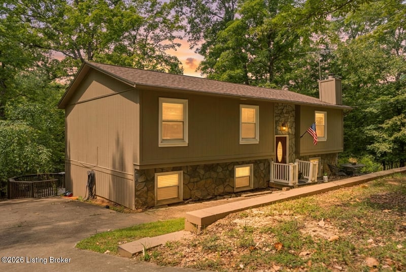 957 Wildflower Ridge Rd, Brandenburg, KY 40108