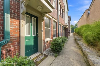 959 Baxter Ave #105, Louisville, KY 40204