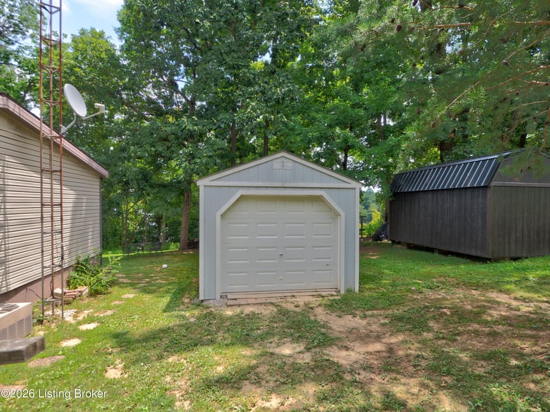 96 Shores Ln, Falls Of Rough, KY 40119