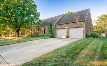 9604 Bay Hill Dr, Louisville, KY 40223