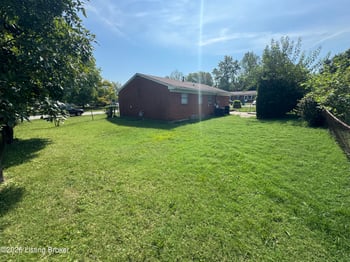 9622 Britannia Ct, Louisville, KY 40272