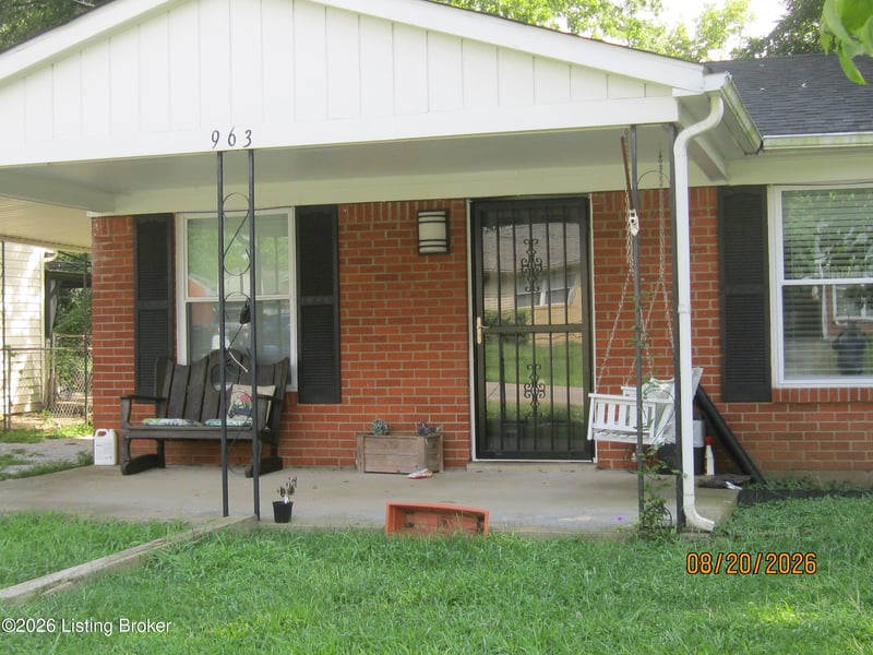 963 Hillview Blvd, Louisville, KY 40229