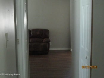 963 Hillview Blvd, Louisville, KY 40229