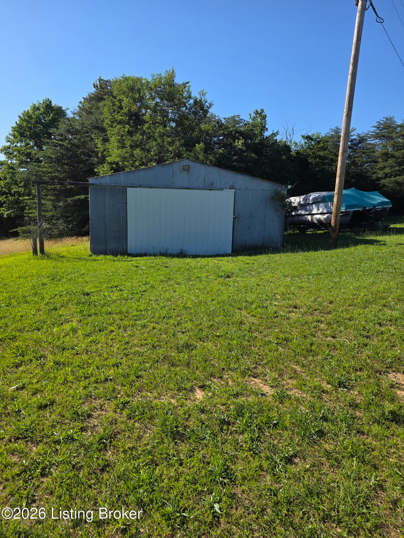 97 Snap Rd, Clarkson, KY 42726