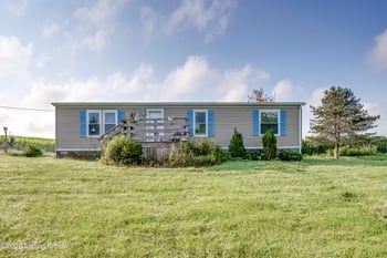 970 Lawrenceburg Loop, Bloomfield, KY 40008