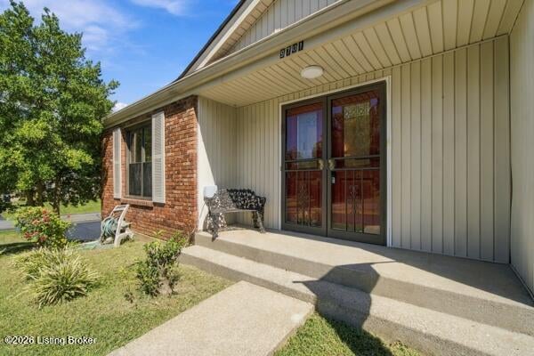 9701 Meadow Vale Dr, Louisville, KY 40242