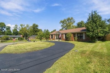 9701 Meadow Vale Dr, Louisville, KY 40242