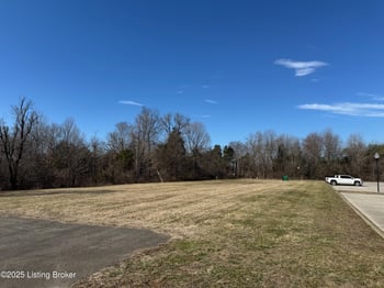 9707 Preston Spring Dr, Louisville, KY 40229
