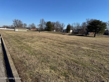 9707 Preston Spring Dr, Louisville, KY 40229
