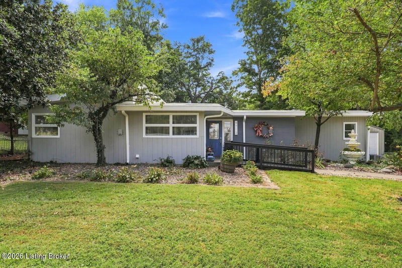 9712 Old Six Mile Ln, Louisville, KY 40299