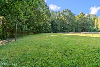 9745 Mason Ln, Fairdale, KY 40118
