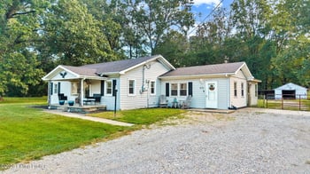 978 Raymond Rd, Shepherdsville, KY 40165