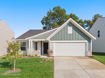 98 Hearthstone Ln, Radcliff, KY 40160