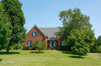 98 Plantation Dr, Shelbyville, KY 40065