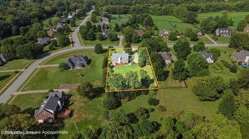 98 Plantation Dr, Shelbyville, KY 40065