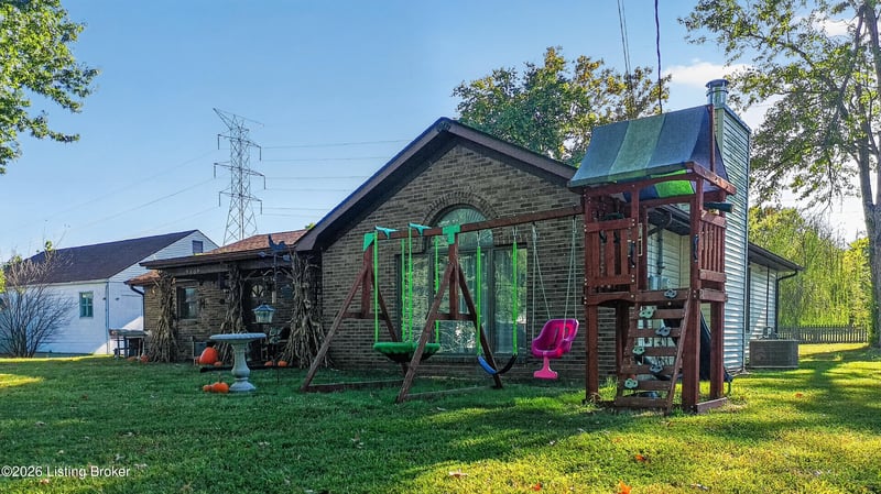 9804 Keys Ferry Rd, Louisville, KY 40118