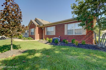 9806 Newquay Cir, Louisville, KY 40241