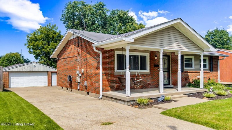 9806 West Ave, Louisville, KY 40272