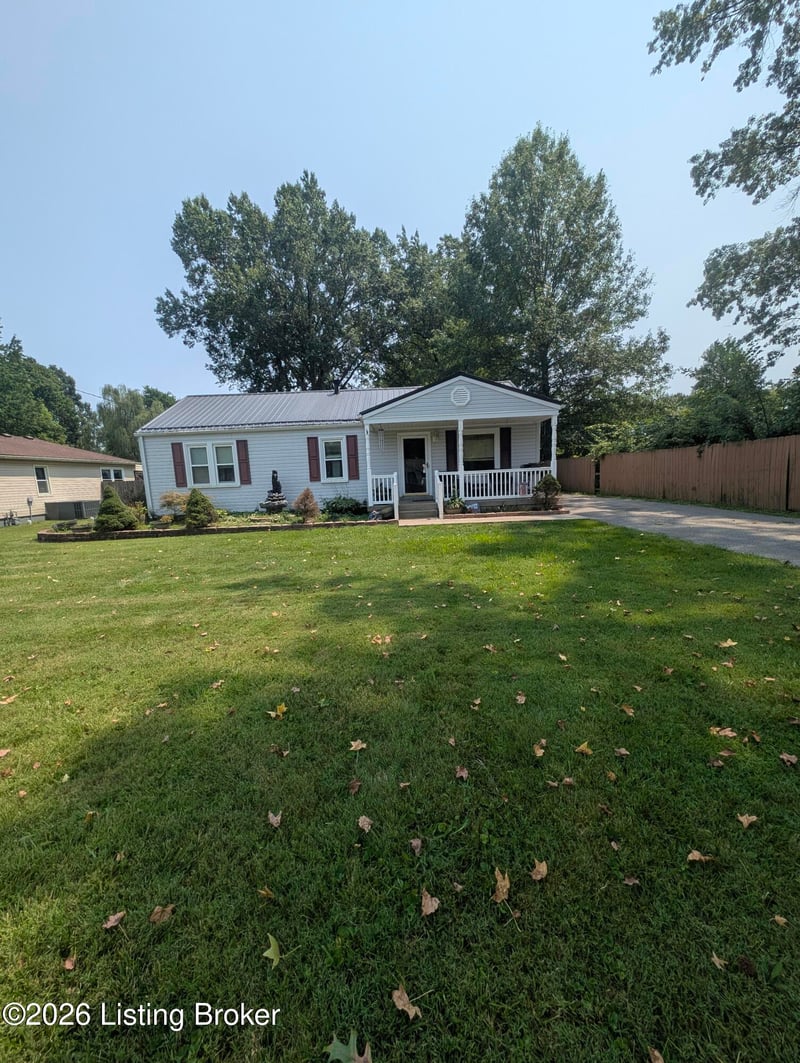 9813 Wilton Dr, Louisville, KY 40118