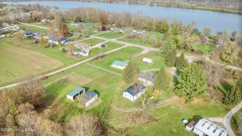 986 Us 42, Warsaw, KY 41095