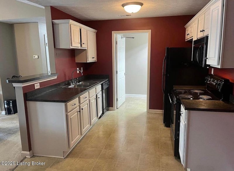 9901 Lindsey Springs Way #204, Louisville, KY 40291