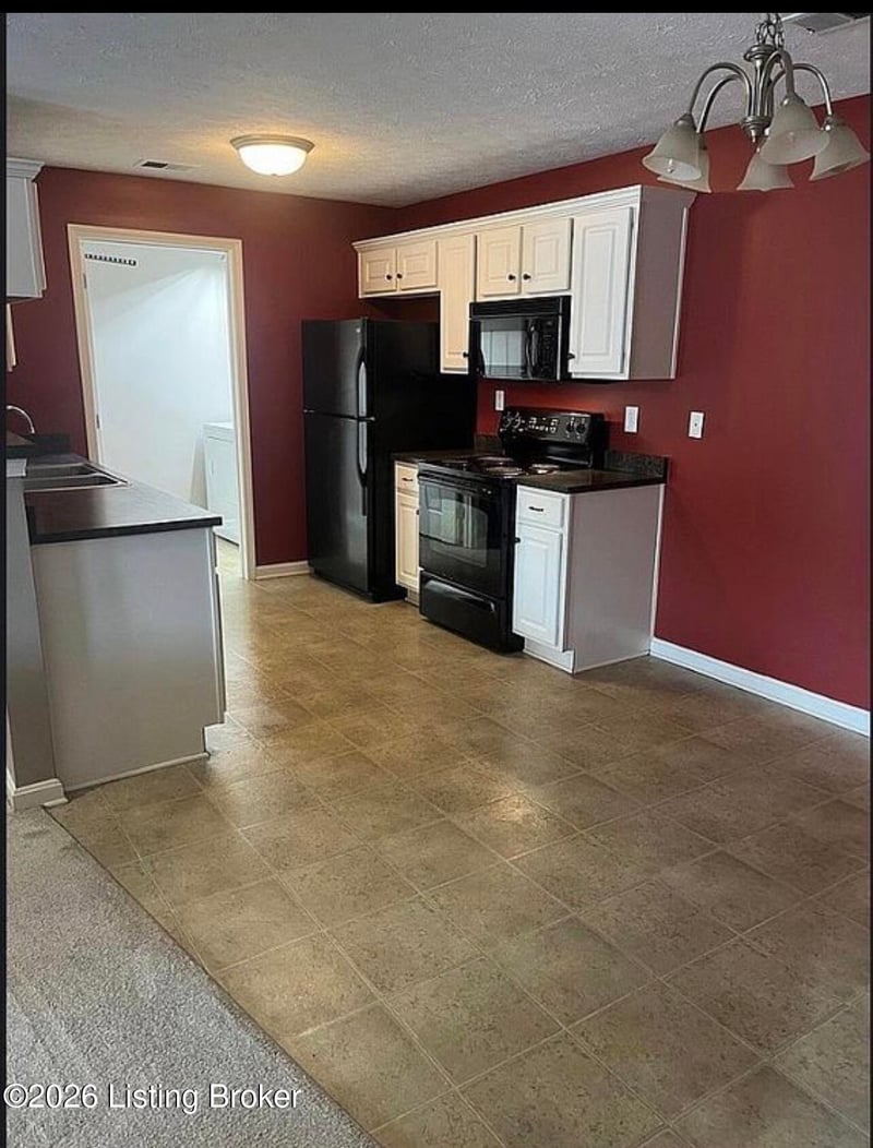 9901 Lindsey Springs Way #204, Louisville, KY 40291