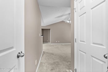 9901 Lindsey Springs Way #204, Louisville, KY 40291