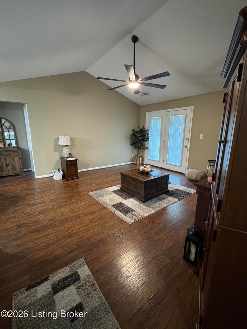 9903 Whitney Springs Way #201, Louisville, KY 40291