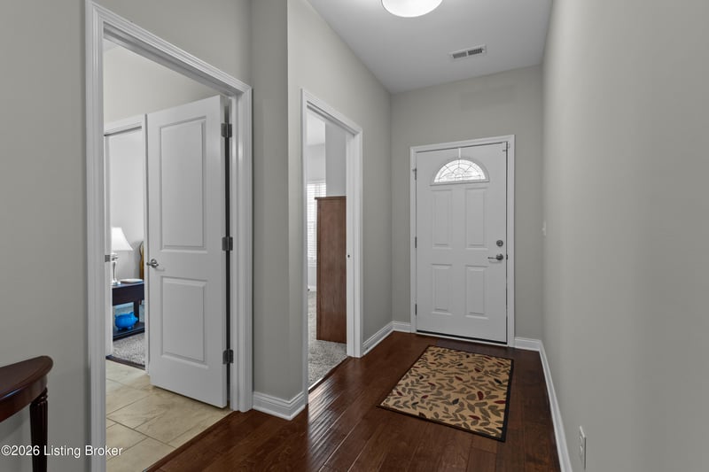 9905 Lindsey Springs Way, Louisville, KY 40291