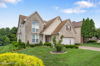 9911 Spring Gate Dr, Louisville, KY 40241