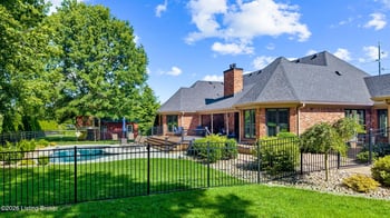 9929 Shelbyville Rd, Simpsonville, KY 40067