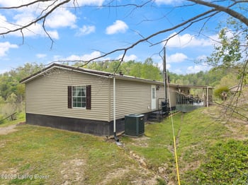 9969 Route Kentucky Rte 581, Paintsville, KY 41240