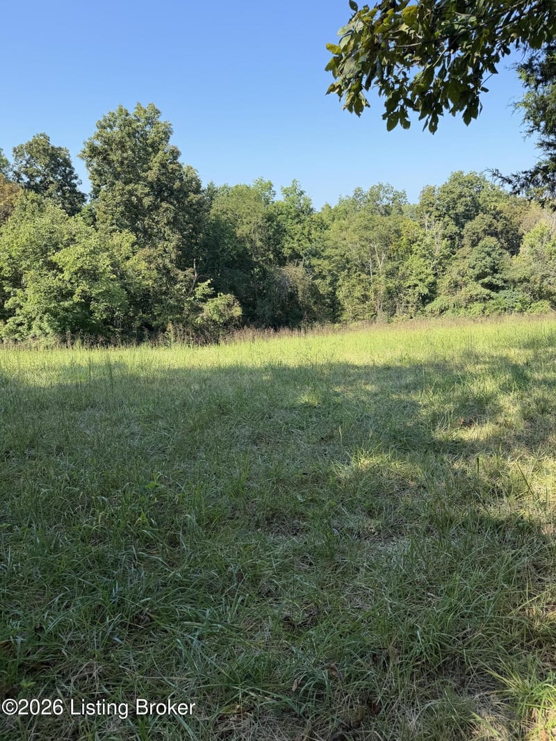 Tr 12 Samples Ln, Waddy, KY 40076