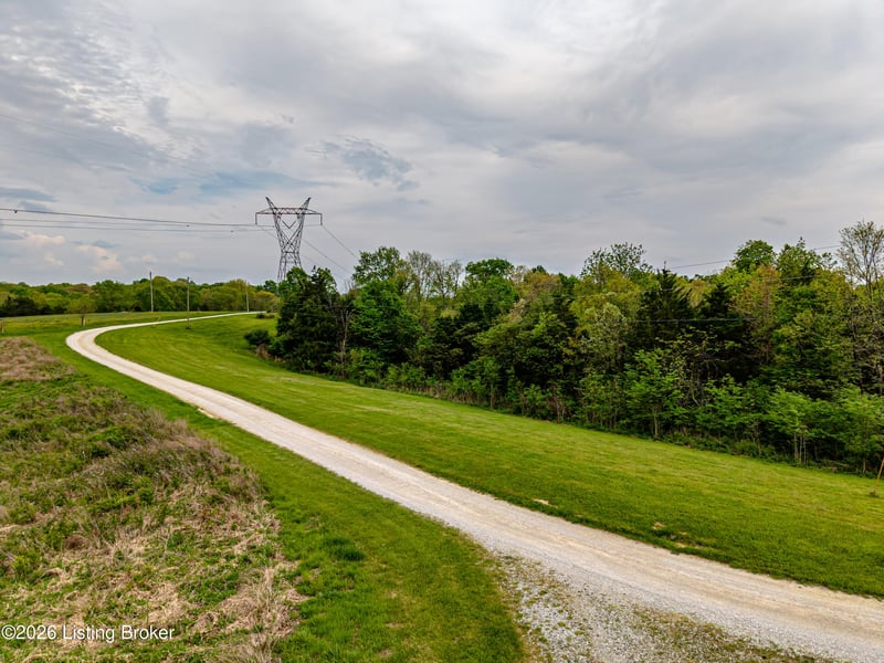 TR 16 Scrabble Rd, Bagdad, KY 40003