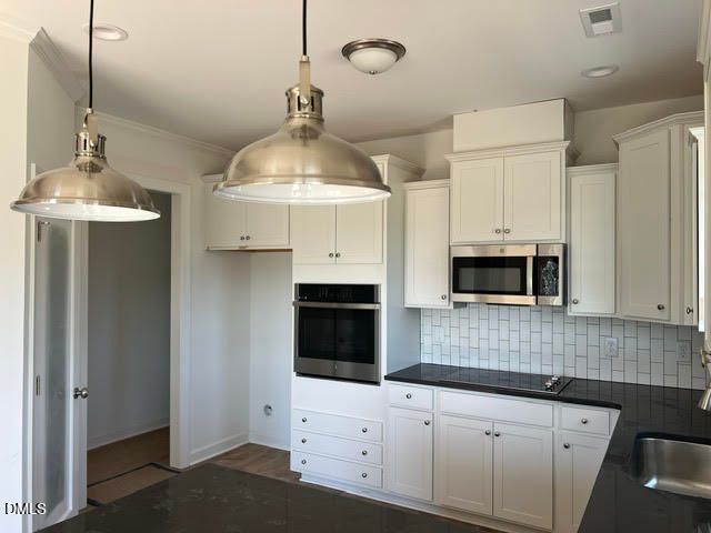 100 Bernie Dr, Selma, NC 27576