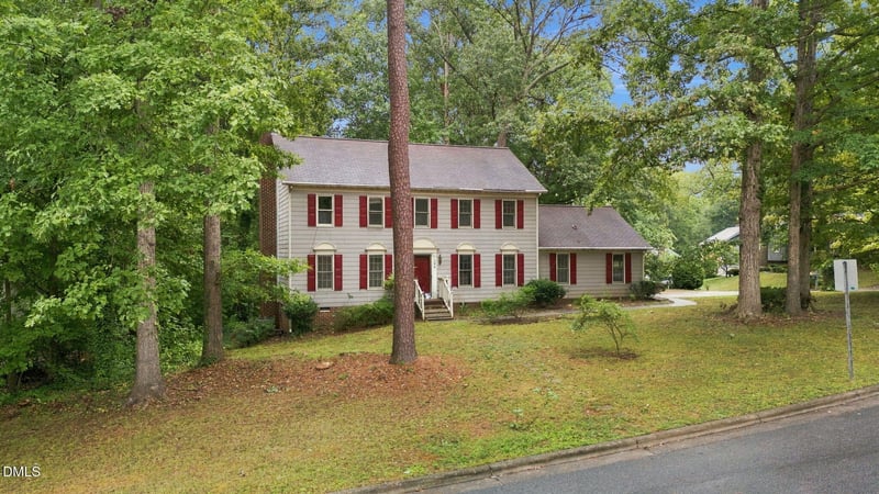 100 Escher Ln, Cary, NC 27511