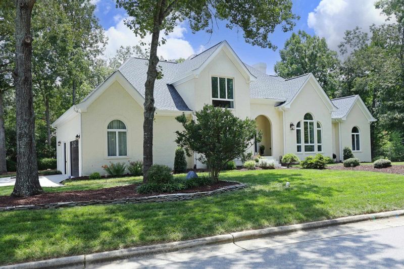 100 Grey Bridge Row, Cary, NC 27513