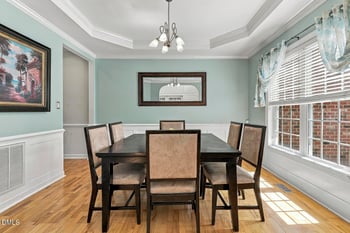 100 Hemingford Grey Ct, Cary, NC 27518