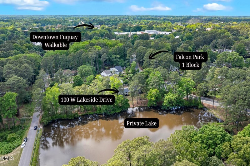 100 W Lakeside Dr, Fuquay Varina, NC 27526