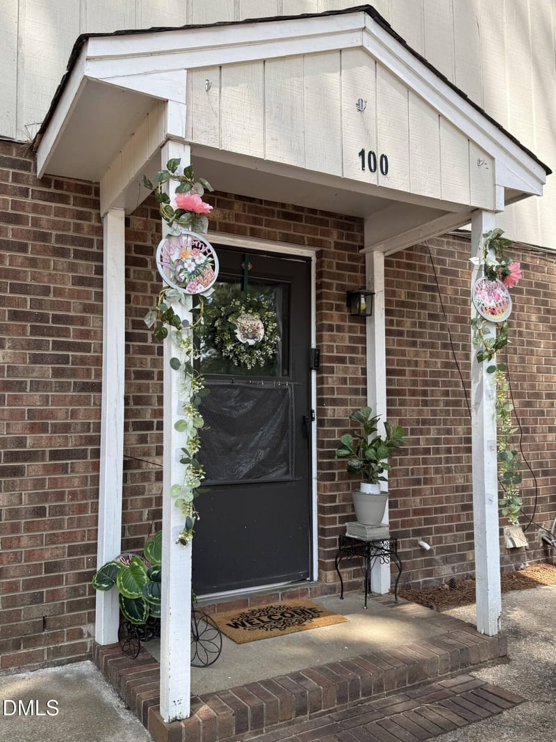 100 Madrid Ct, Garner, NC 27529
