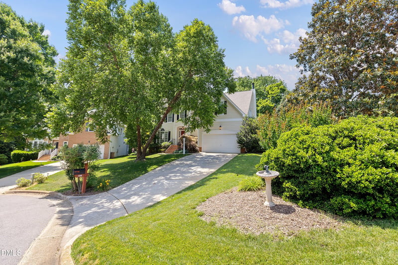 100 Marsden Ct, Cary, NC 27518
