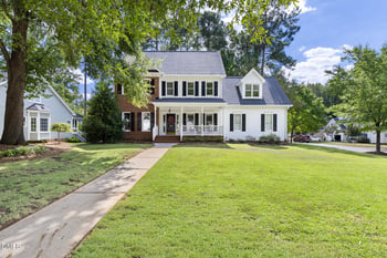 100 Norwalk St, Holly Springs, NC 27540