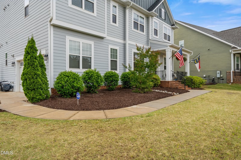 100 Restonwood Dr, Apex, NC 27539